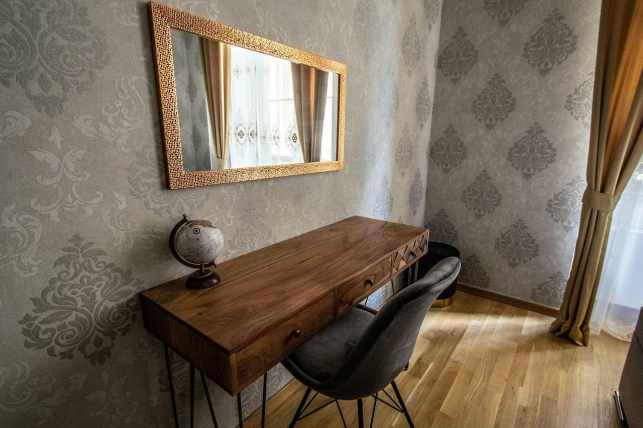 Design 3Bdr Apartment In Residence, Free Parking Prague Exterior photo