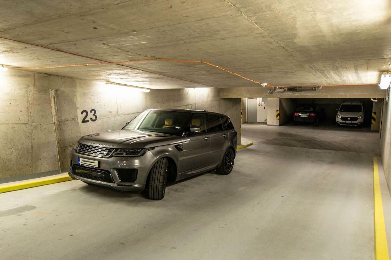 Design 3Bdr Apartment In Residence, Free Parking Prague Exterior photo