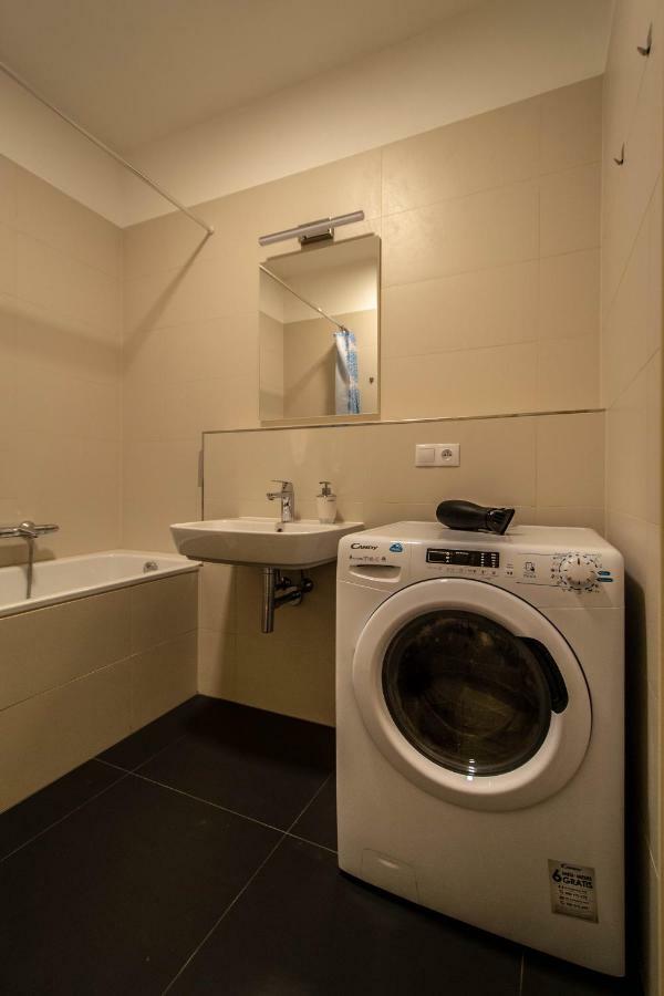 Design 3Bdr Apartment In Residence, Free Parking Prague Exterior photo