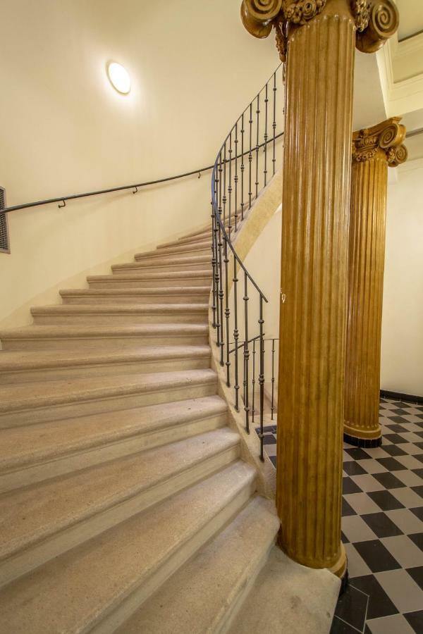 Design 3Bdr Apartment In Residence, Free Parking Prague Exterior photo