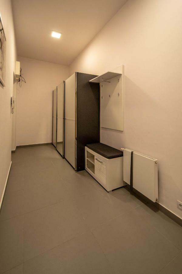Design 3Bdr Apartment In Residence, Free Parking Prague Exterior photo